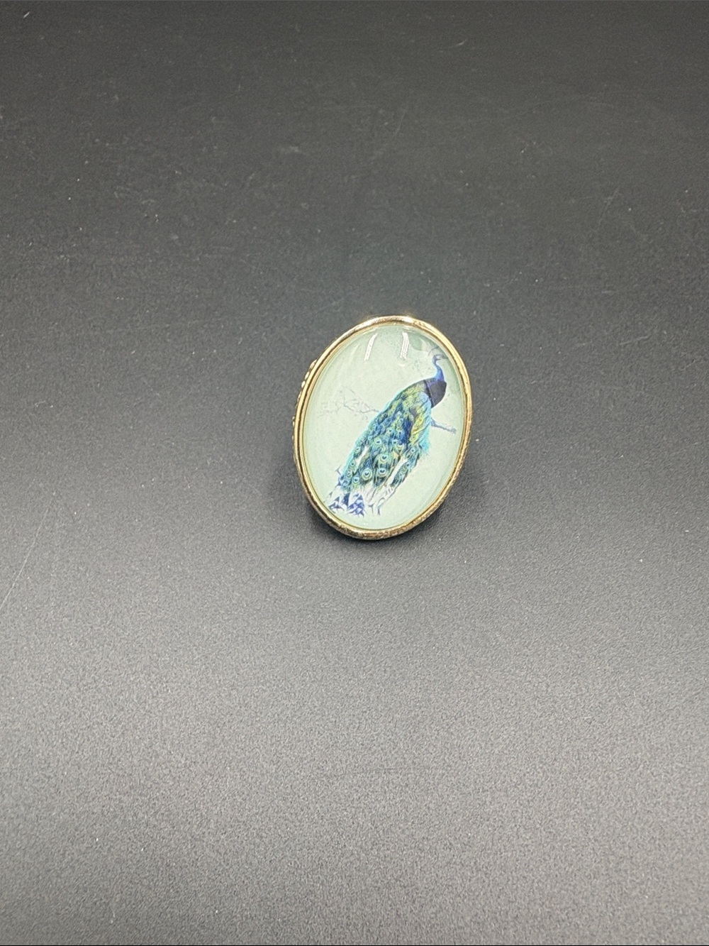 Gold-Trim Peacock Oval Bird Pin Cocktail Ring - Green/Blue